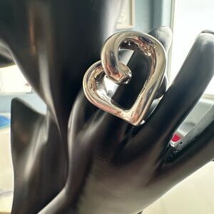 E&L Silver Heart Ring